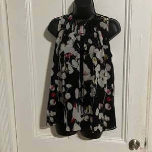 Ellen Tracy Sleeveless Floral Blouse Black White Red Size L
